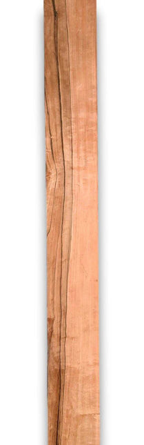 Langwerpig vel Tineo fineer 235 x 19 cm, los en natuurlijk hout zonder backing. Ideaal voor marqueterie en creatieve houtprojecten.